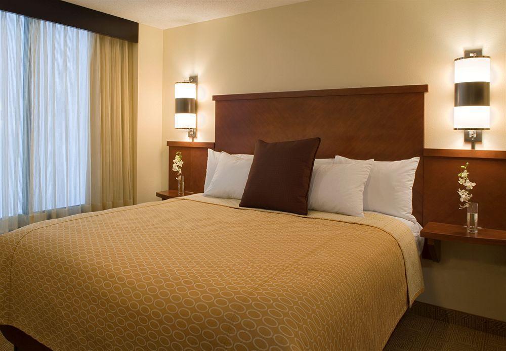 Hyatt Place Τσέσαπικ Εξωτερικό φωτογραφία
